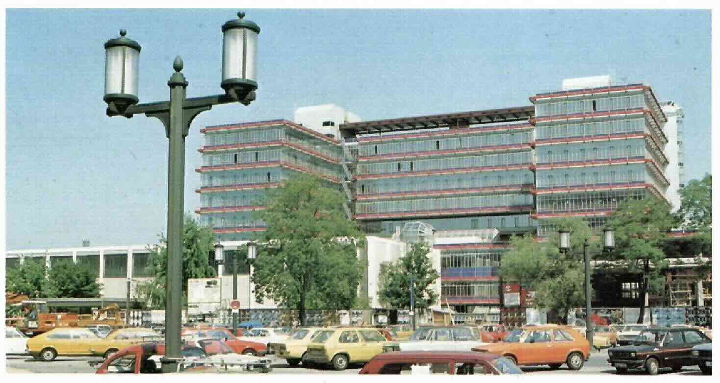 Foto Berliner Baubilanz 1980 - Bildung